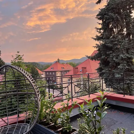 Szmaragdowa Sowa Wałbrzych