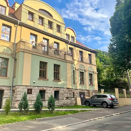 Szmaragdowa Sowa Wałbrzych